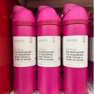 💖 New 2026 Color “Read My Lips” 💋 Owala FreeSip 24oz